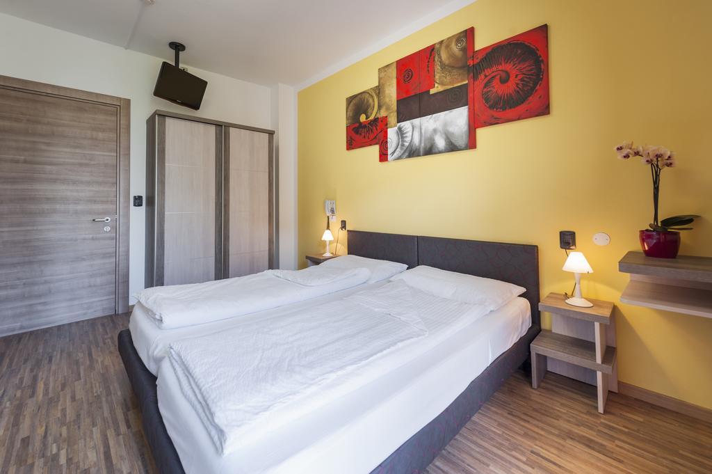 Hotel Garni Ischia Malcesine Cameră foto